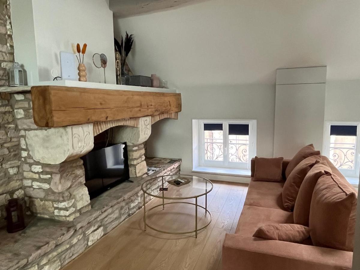 Les Clos De Givry - Clos Theodore - Appartement 88M2 Climatise Avec Sauna Et Petite Terrasse Luaran gambar